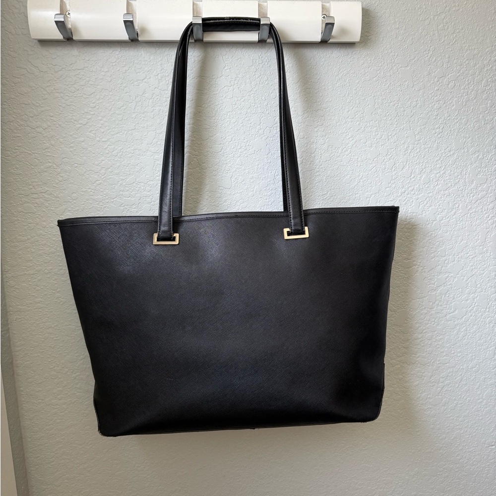 Lo & Sons Black Tote Bag